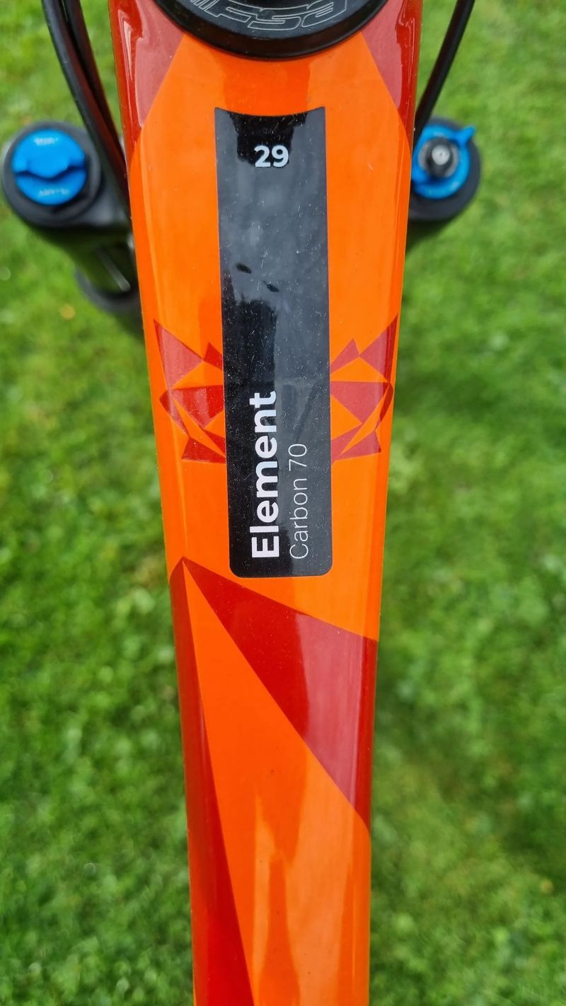 Prodám Rocky Mountain Element Carbon 70 C2