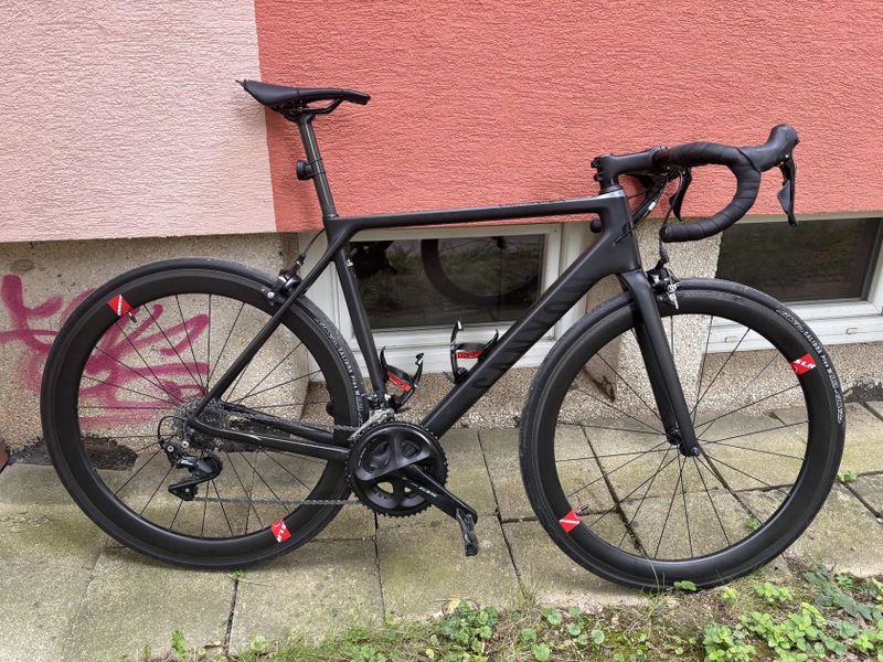 Canyon Ultimate s wattmetrem