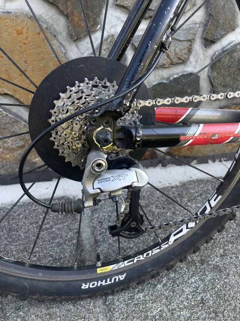 Trek 8000