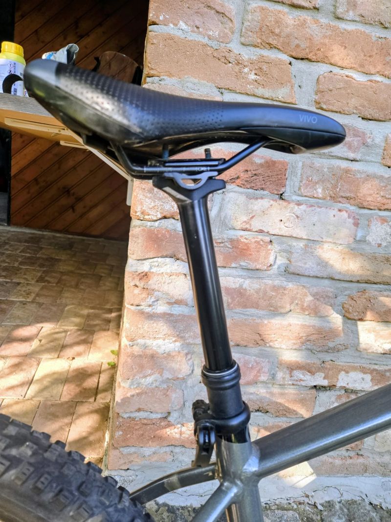 Kellys Tygon R50 P, brzdy Shimano XT, teleskopka