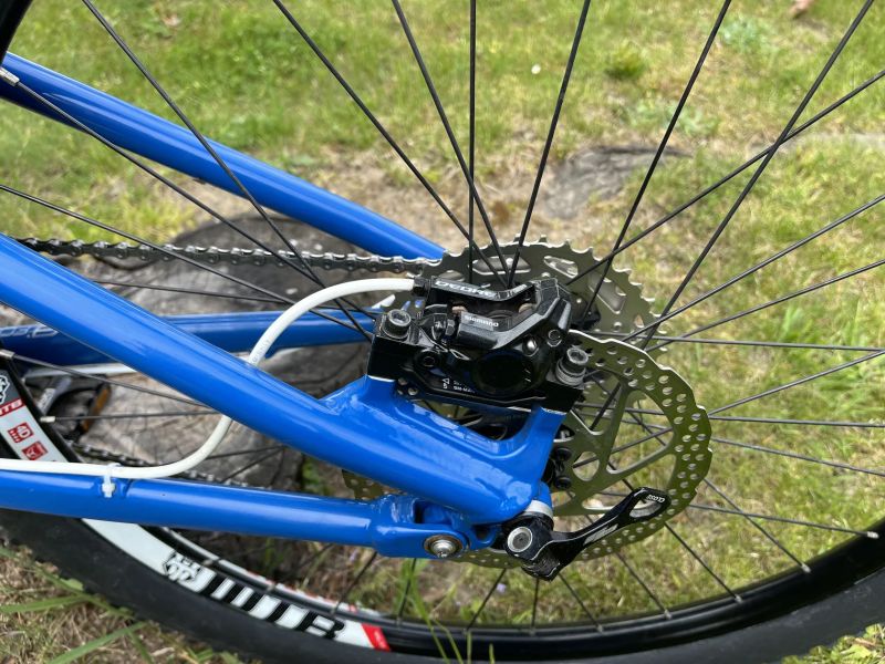 RB RB IQ 575 BASE