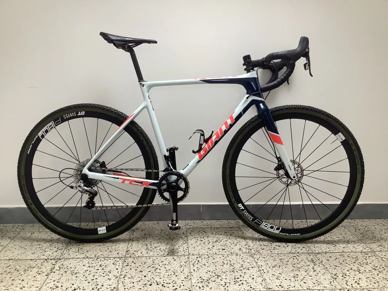 Cyklokrosové/Gravelové kolo Giant