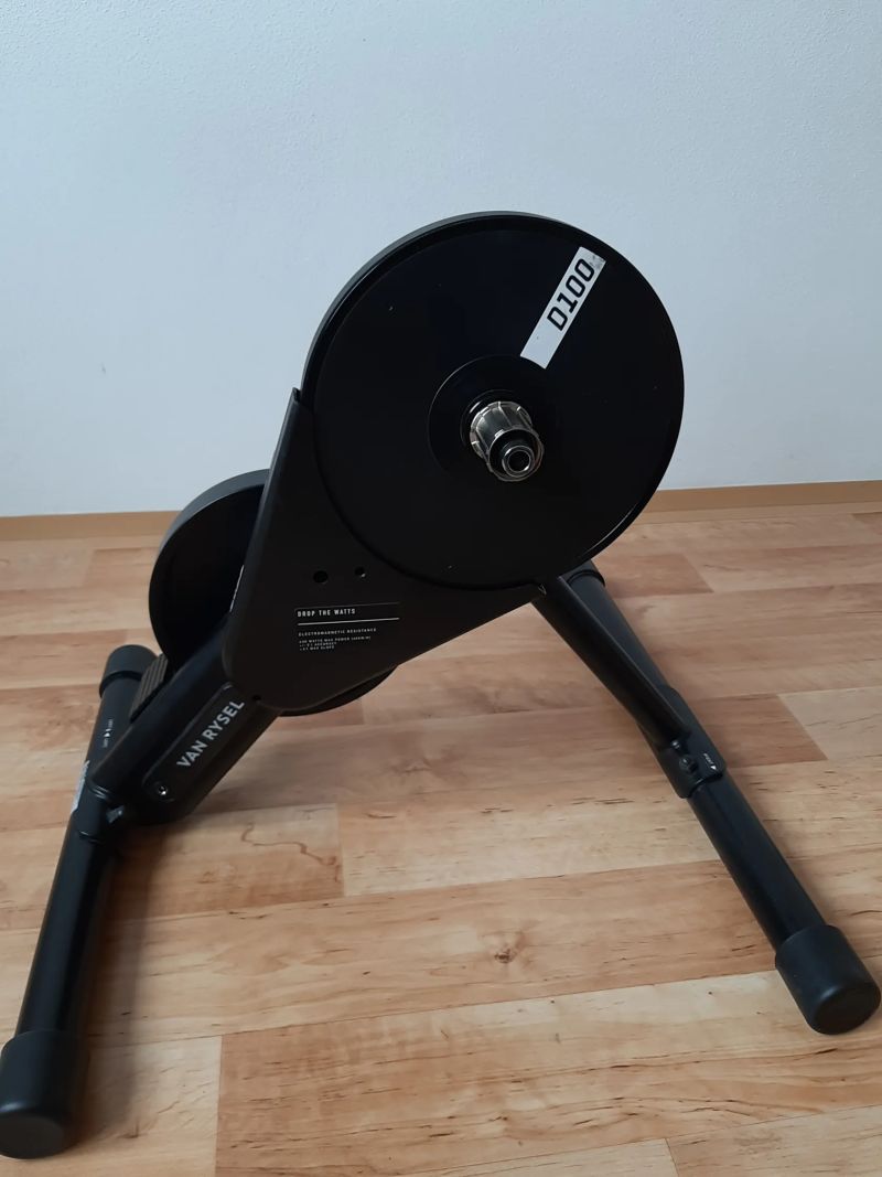 Interaktivní cyklotrenažér VAN RYSEL D100