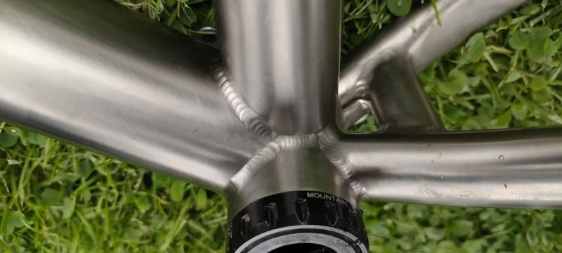 Titanový Hardtail rám pro trail 29"