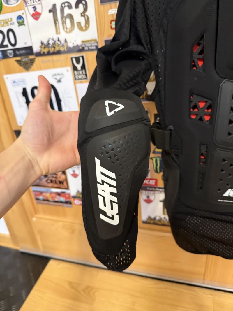 Leatt body Protector 3DF AirFit Hybrid