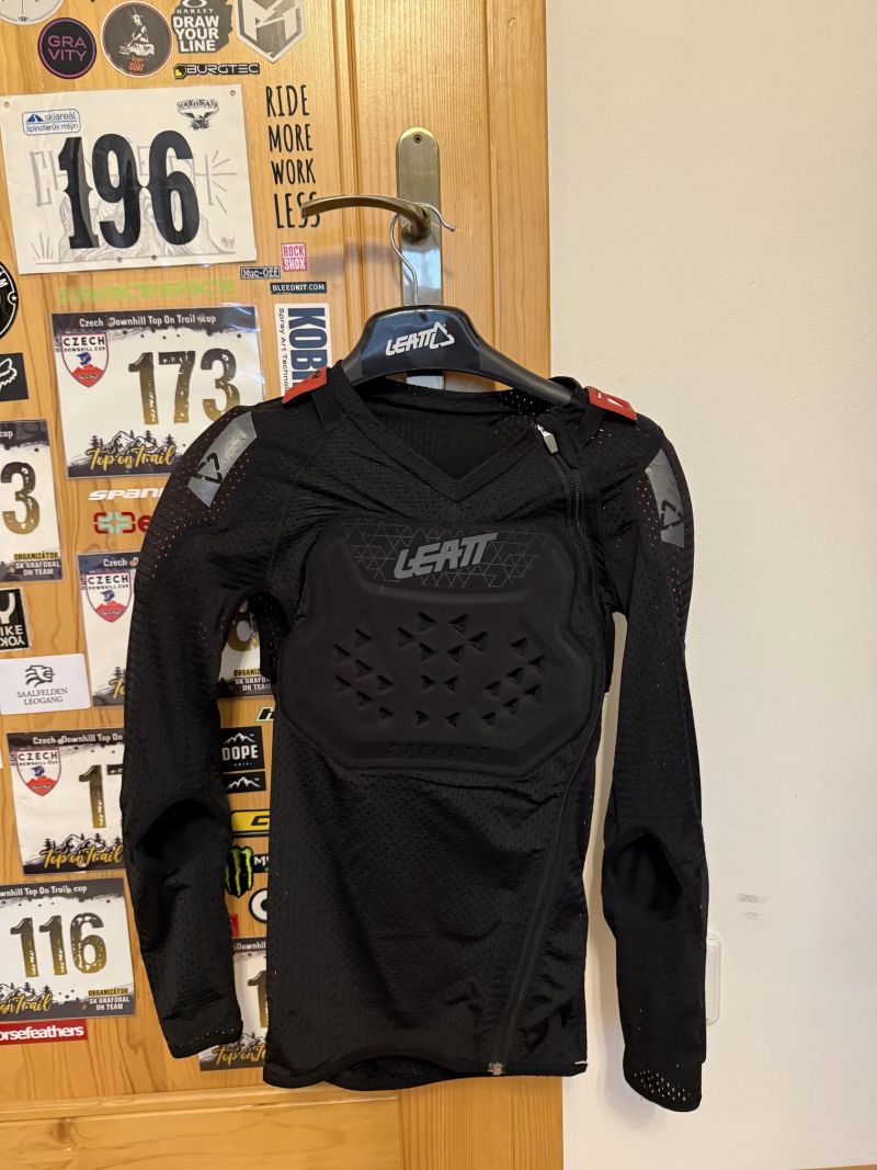 Leatt ReaFlex Stealth Body Protector