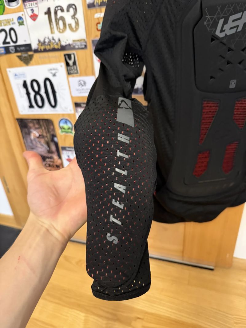 Leatt ReaFlex Stealth Body Protector