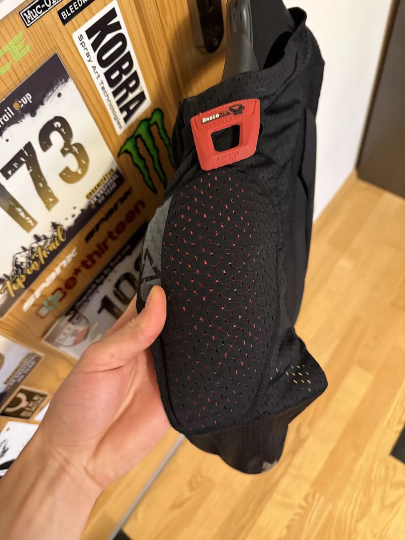 Leatt ReaFlex Stealth Body Protector