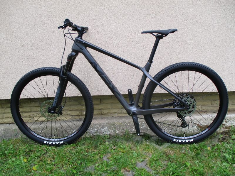 Nové 29" karbonové kolo MRX X25 carbon, vzduchová vidlice Rock Shox Recon Gold, Shimano SLX 1x12