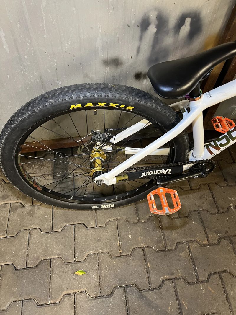 Dirt kolo Ns bikes movement 3 marzocchi 