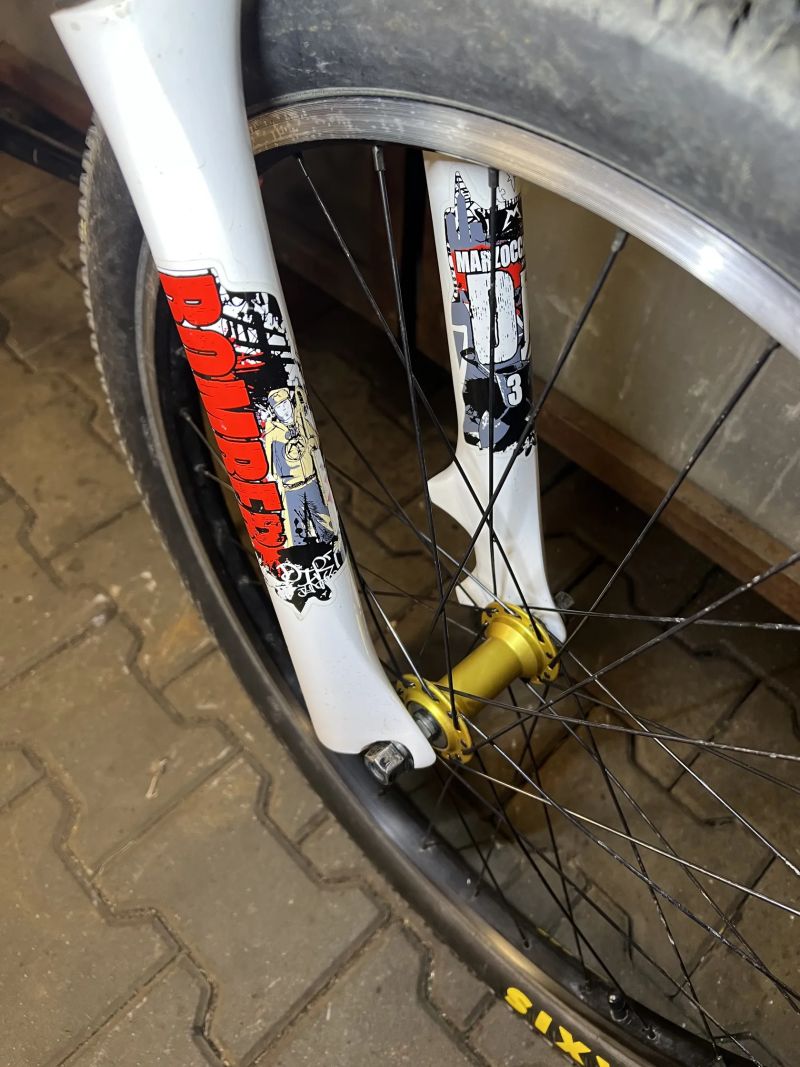 Dirt kolo Ns bikes movement 3 marzocchi 