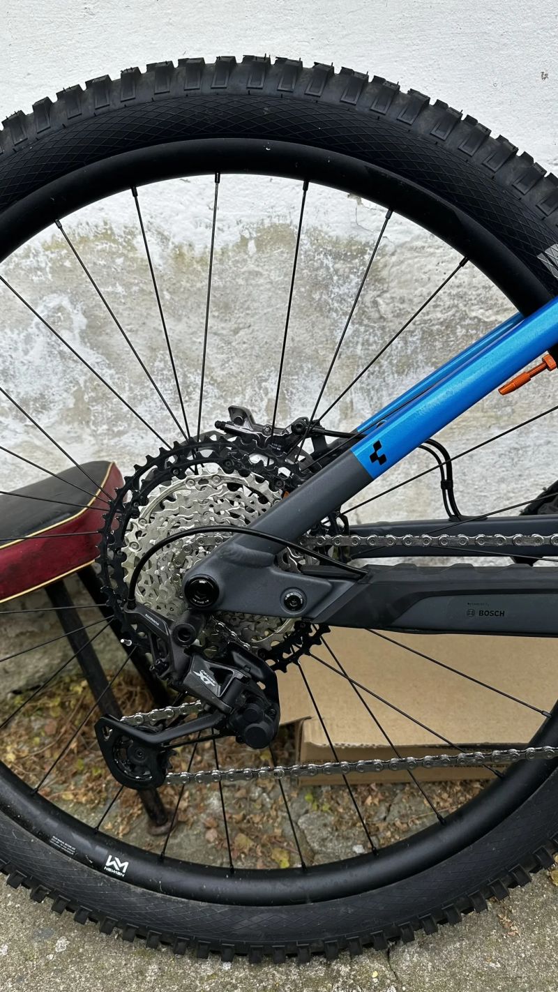 Cube Stereo Hybrid 140 HPC Actionteam 750