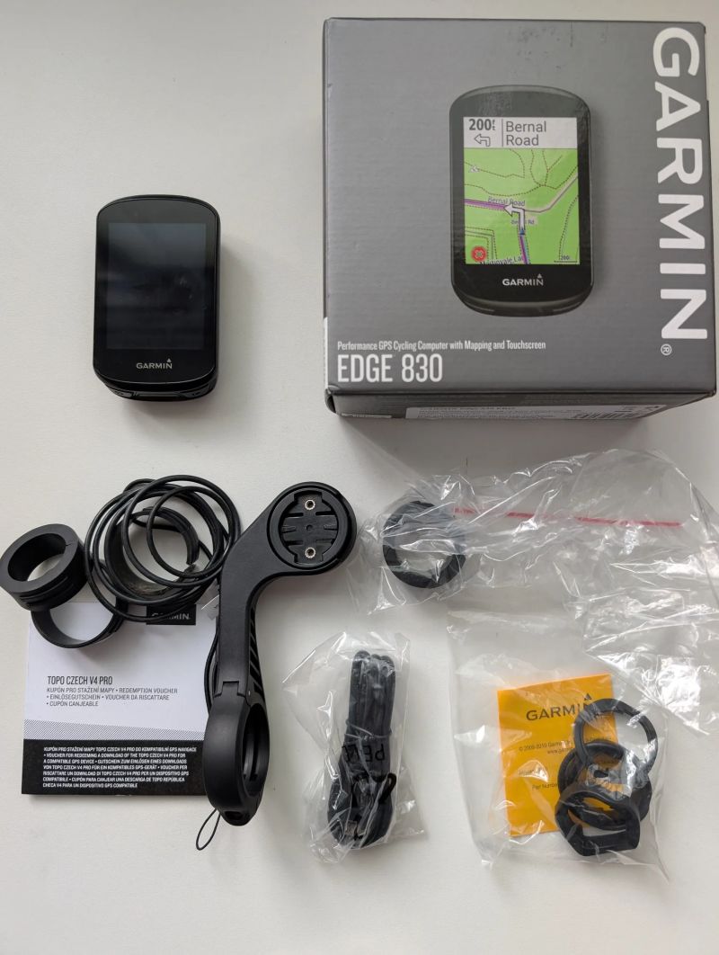 Garmin Edge 830 + mapy TOPO, OSM