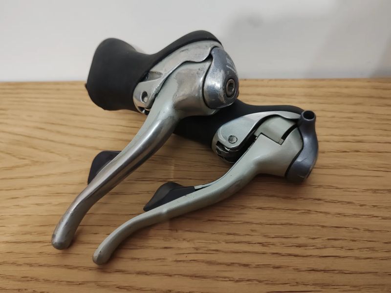 Páky Shimano 105 - 1055 - 2x9