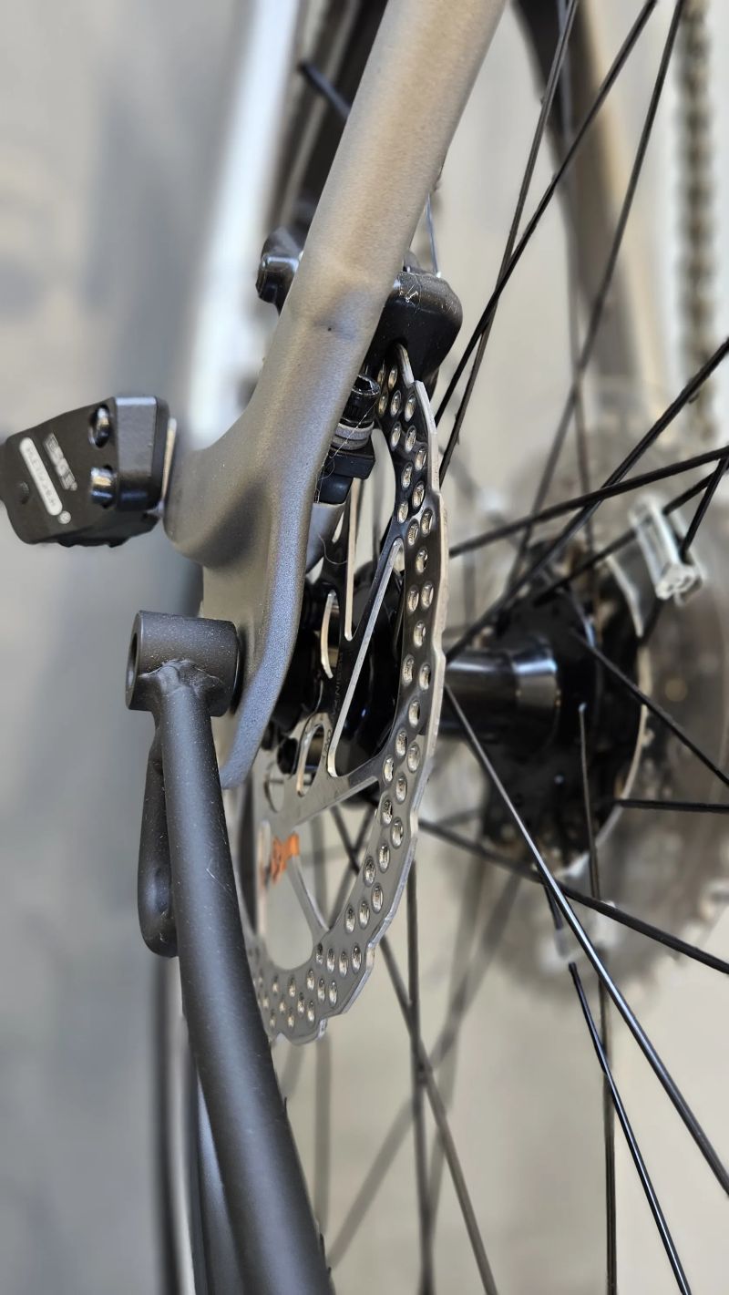 Trek Allant + 8 1x jeté 