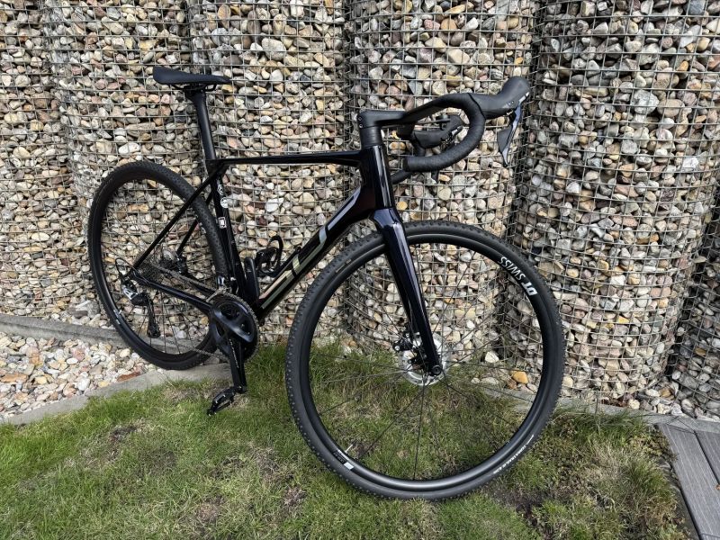 Superior X-Road Team Issue