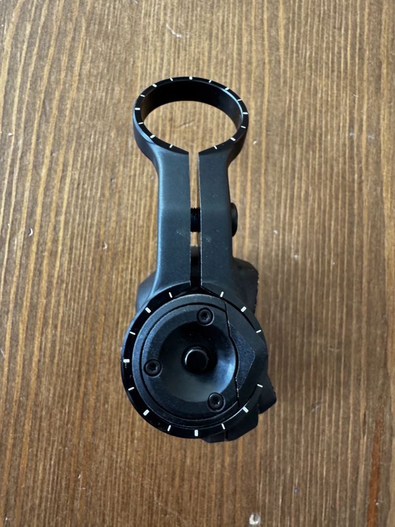POD AXS SRAM ovladač řazení