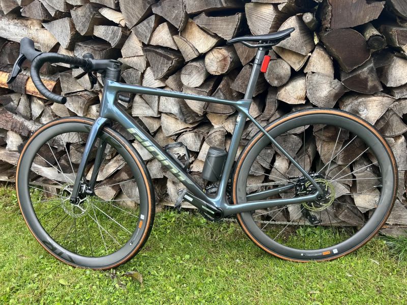 Prodam zavodni kolo Giant TCR Advanced Pro 0