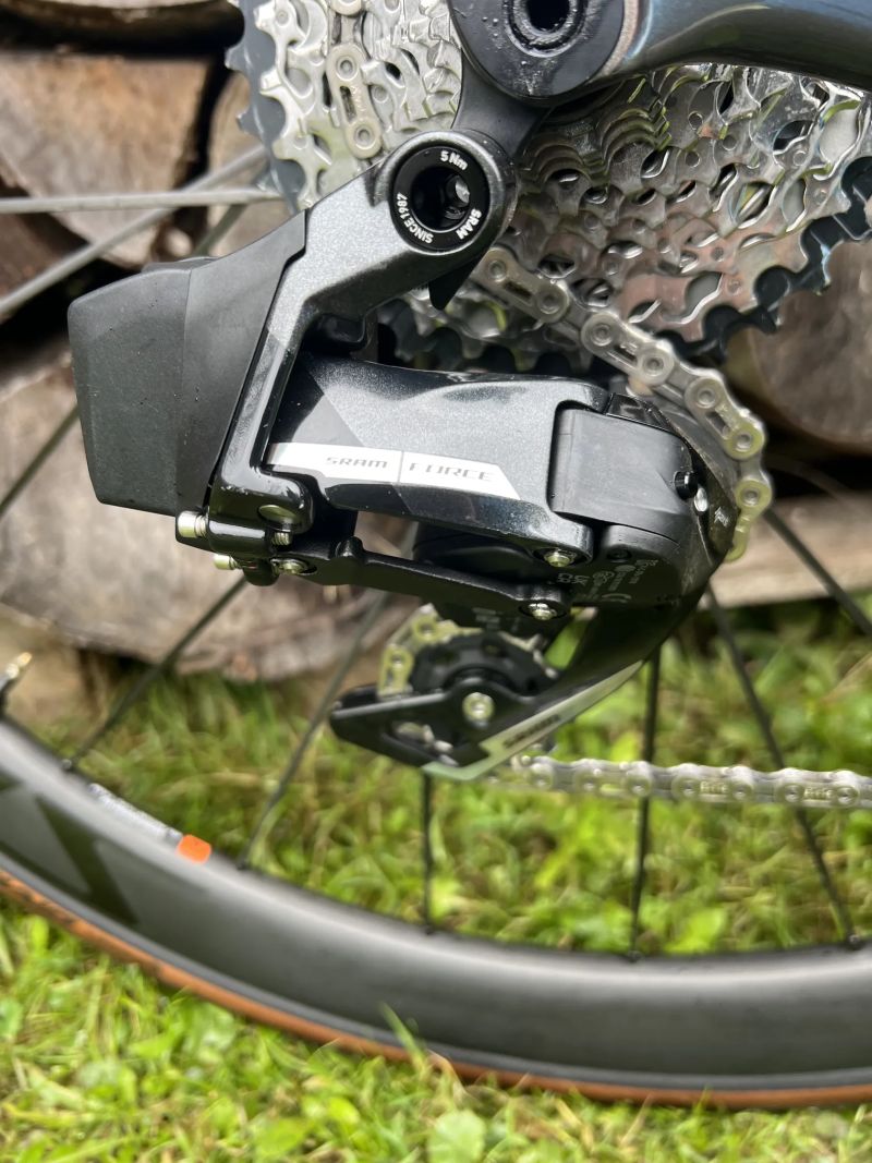 Prodam zavodni kolo Giant TCR Advanced Pro 0