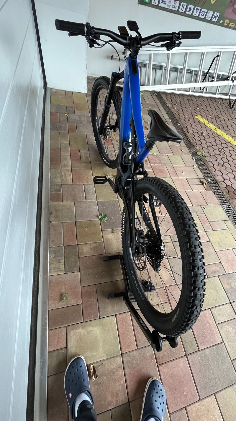 Specialized Turbo Levo Expert Carbon 2021 – Cobalt Blue – 700Wh – Velikost M