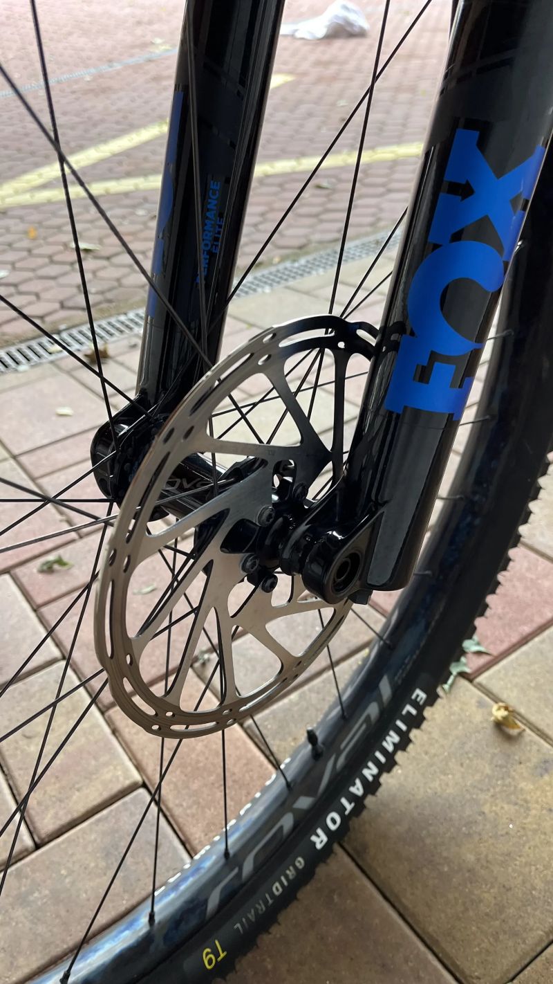 Specialized Turbo Levo Expert Carbon 2021 – Cobalt Blue – 700Wh – Velikost M