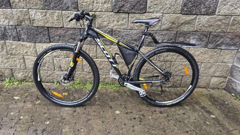 Scott velikost M, 29"