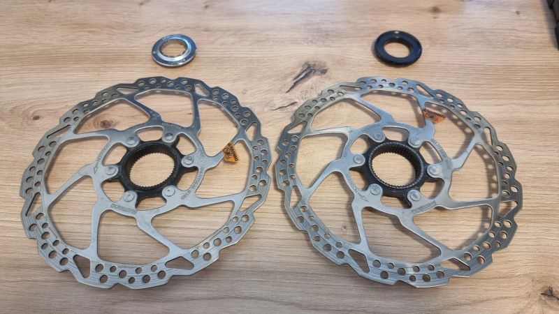 SHIMANO Deore SM-RT54-M 180mm