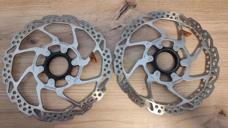 SHIMANO Deore SM-RT54-M 180mm