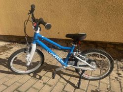 Woom dětské kolo 16" + stojánek a ochranná folie