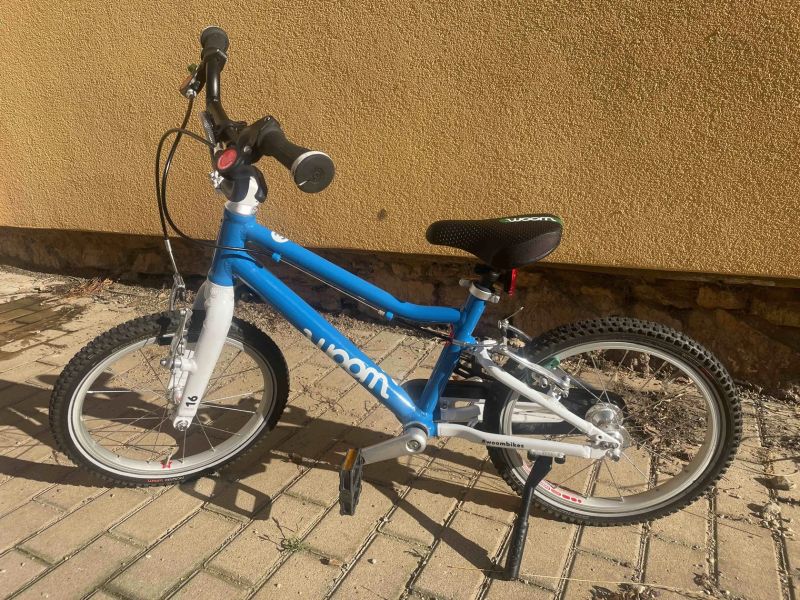 Woom dětské kolo 16" + stojánek a ochranná folie