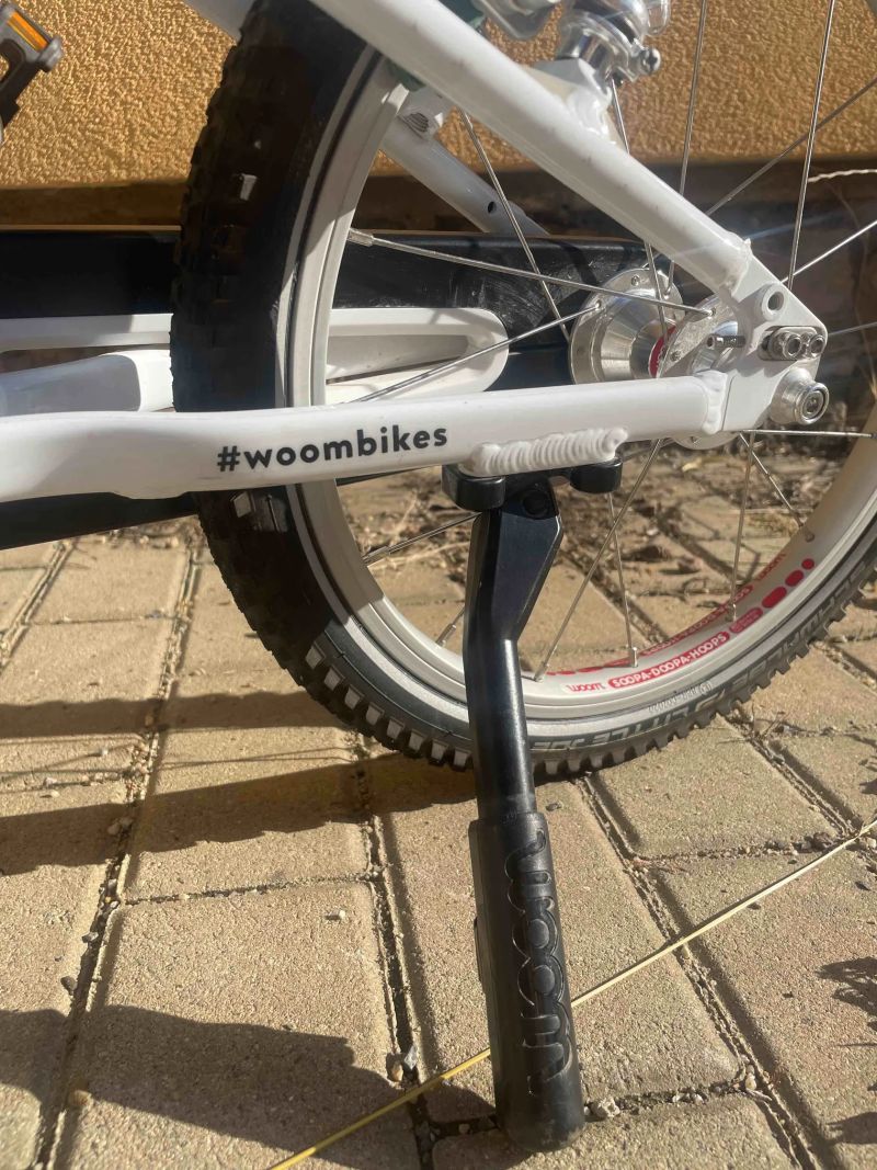 Woom dětské kolo 16" + stojánek a ochranná folie