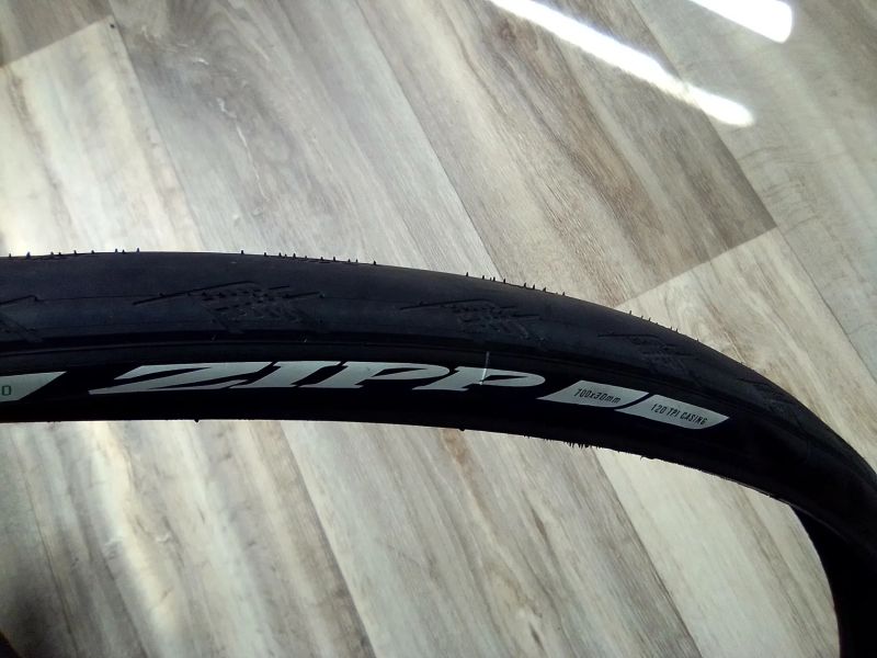 ZIPP TANGENTE COURSE R30