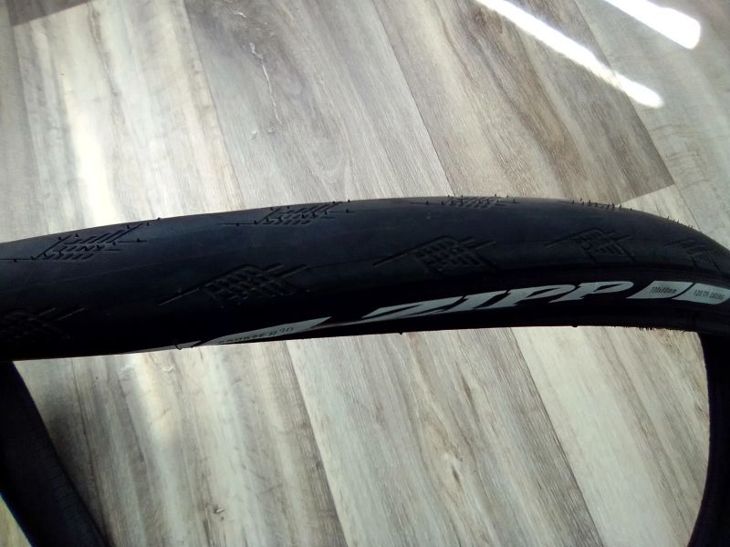 ZIPP TANGENTE COURSE R30