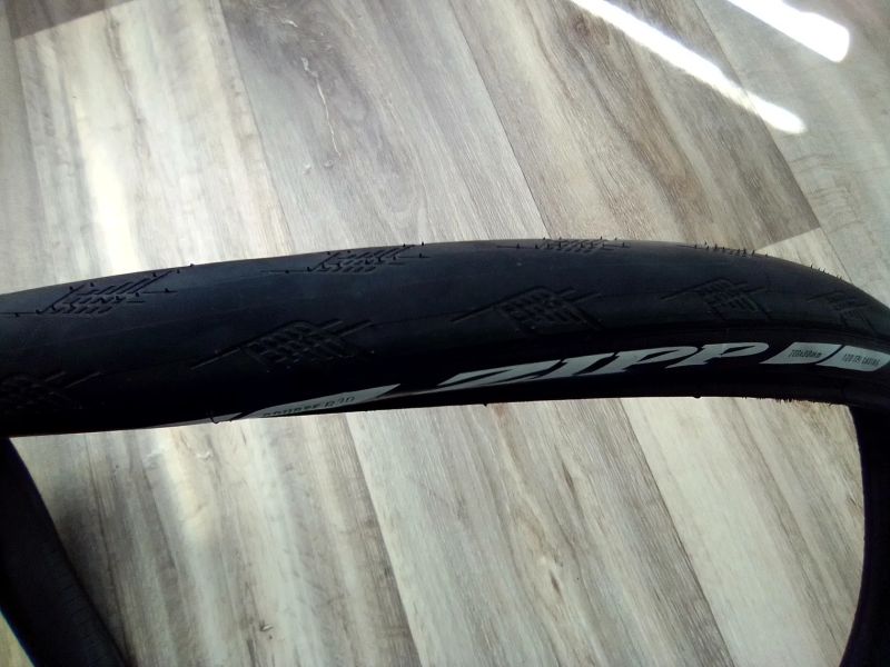 ZIPP TANGENTE COURSE R30
