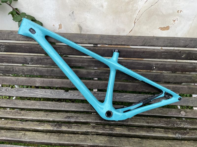 Yeti Arc TurQ vel. M
