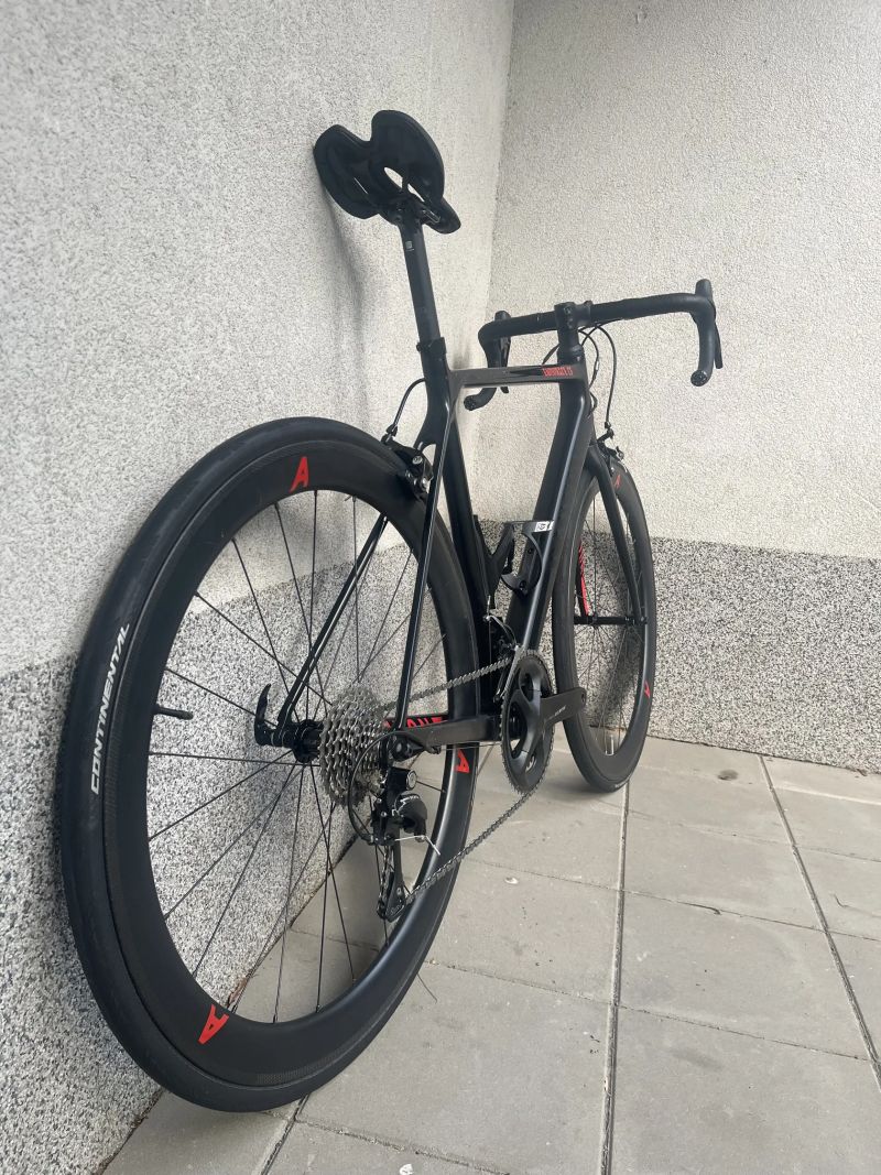 Canyon Endurace CF7 + karbonová kola r.v. 2017 vel.M (170-185)