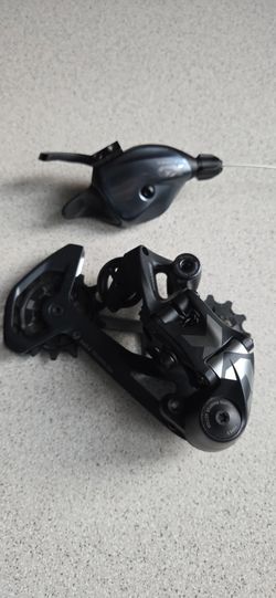 Přehatovačka Sram XO1
