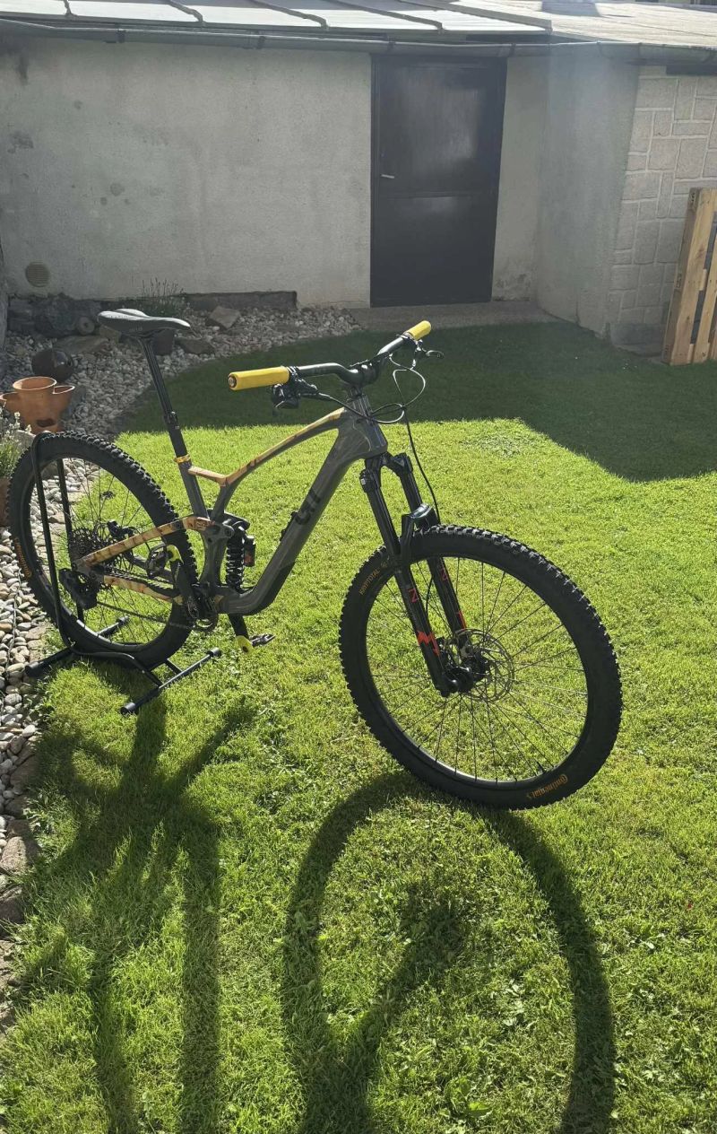 GT GT Sensor Carbon Elite