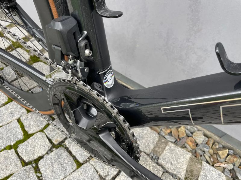 Trek Emonda SL 6 PRO Di2 Shimano 105 vel. 60 (na postavu 185 cm - 190 cm)