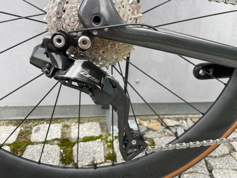 Trek Emonda SL 6 PRO Di2 Shimano 105 vel. 60 (na postavu 185 cm - 190 cm)