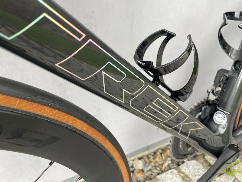 Trek Emonda SL 6 PRO Di2 Shimano 105 vel. 60 (na postavu 185 cm - 190 cm)