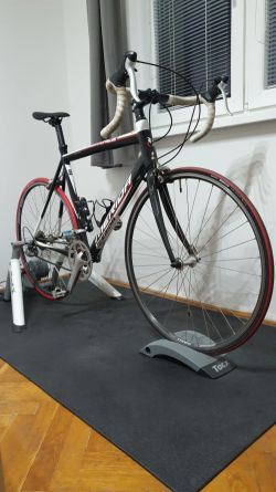 Merida Road Race 880