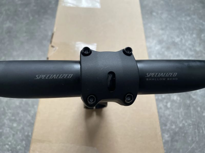 Specialized Expert Shallow Drop, Alloy + Future Comp 6D