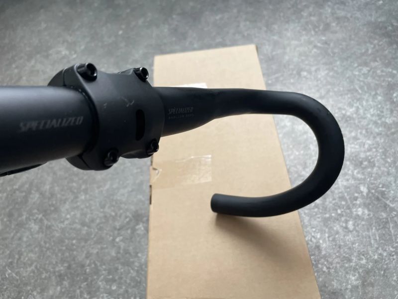 Specialized Expert Shallow Drop, Alloy + Future Comp 6D
