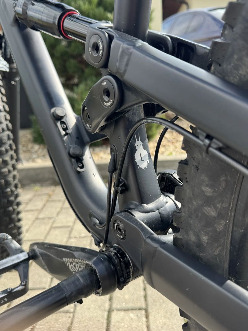 YT Industries Capra core1