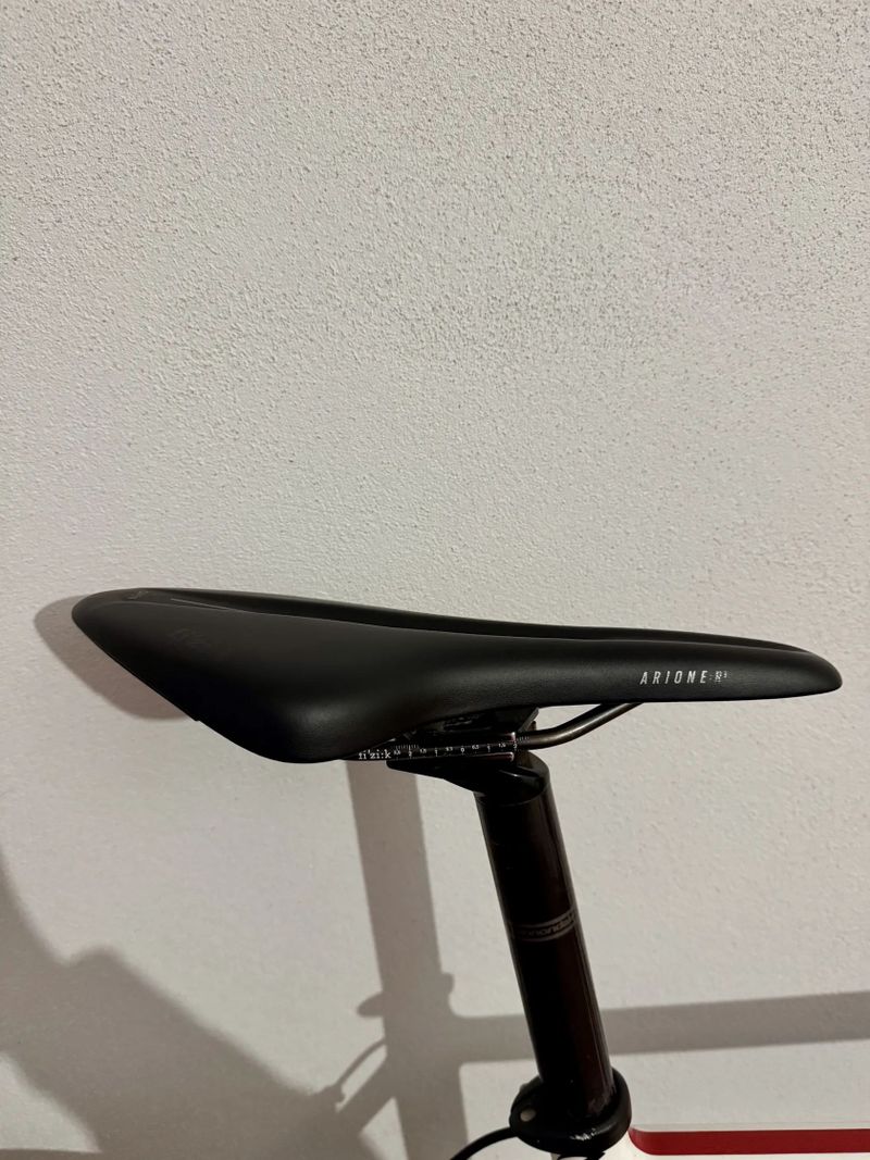 Cannondale Supersix velikost 54 + karbonová kola Easton