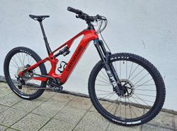 Prodám nové elektrokolo Cannondale Moterra SL 2 (Candy Red), vel. L