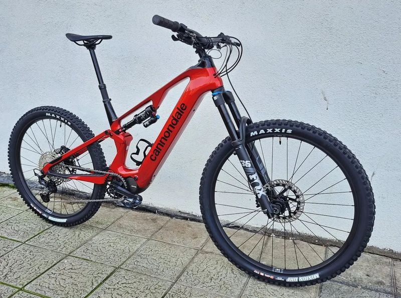 Prodám nové elektrokolo Cannondale Moterra SL 2 (Candy Red), vel. L