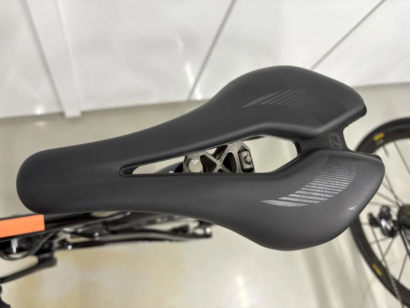 Pinarello Dogma F
