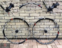 Bontrager XXX Carbon - téměř nové 